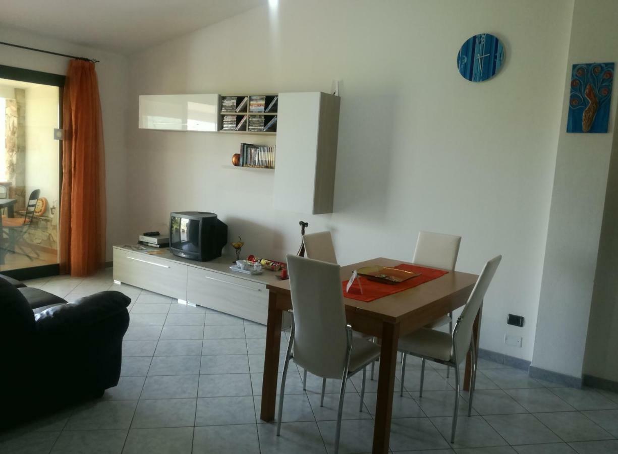 Il Giardino Appartement Lotzorai Buitenkant foto