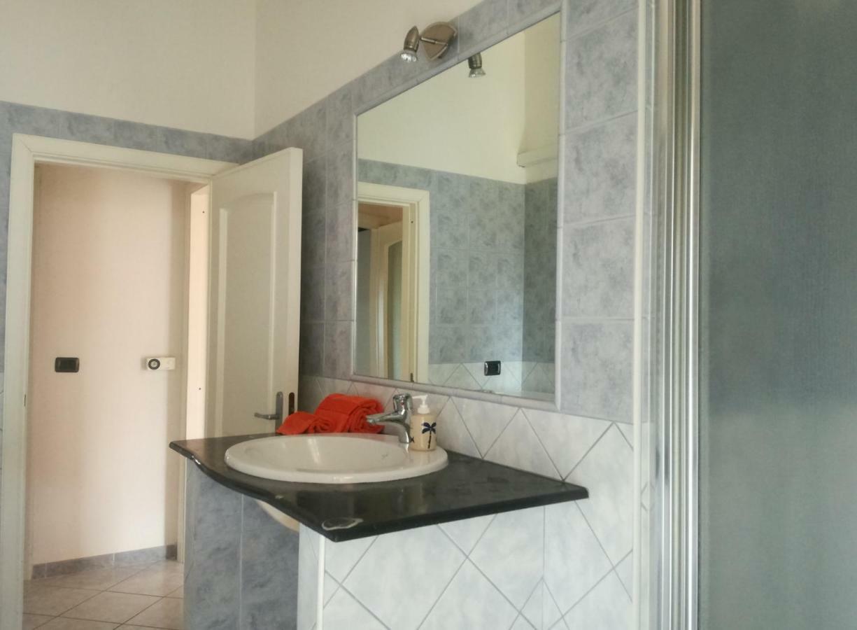 Il Giardino Appartement Lotzorai Buitenkant foto