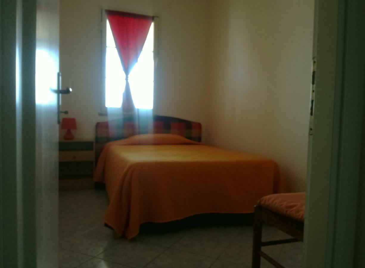 Il Giardino Appartement Lotzorai Buitenkant foto