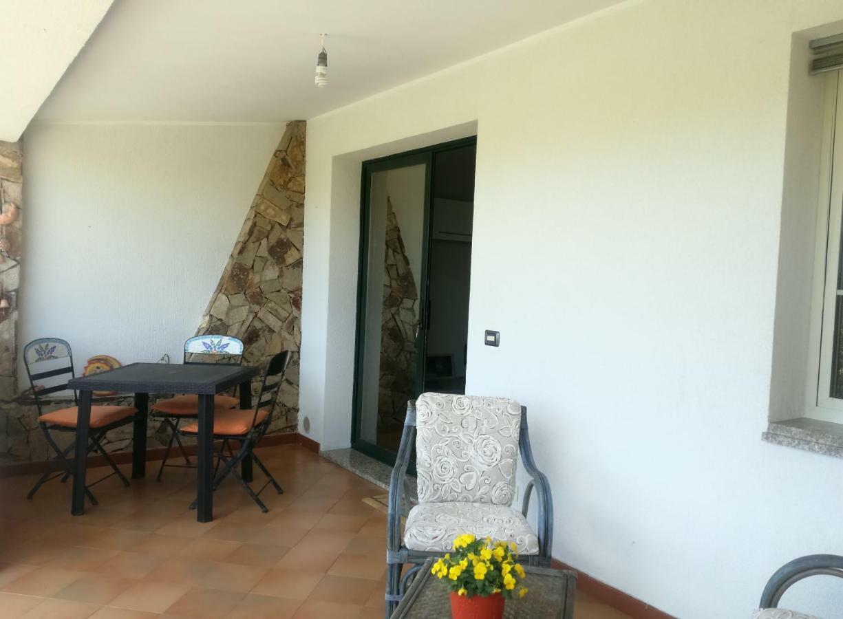 Il Giardino Appartement Lotzorai Buitenkant foto