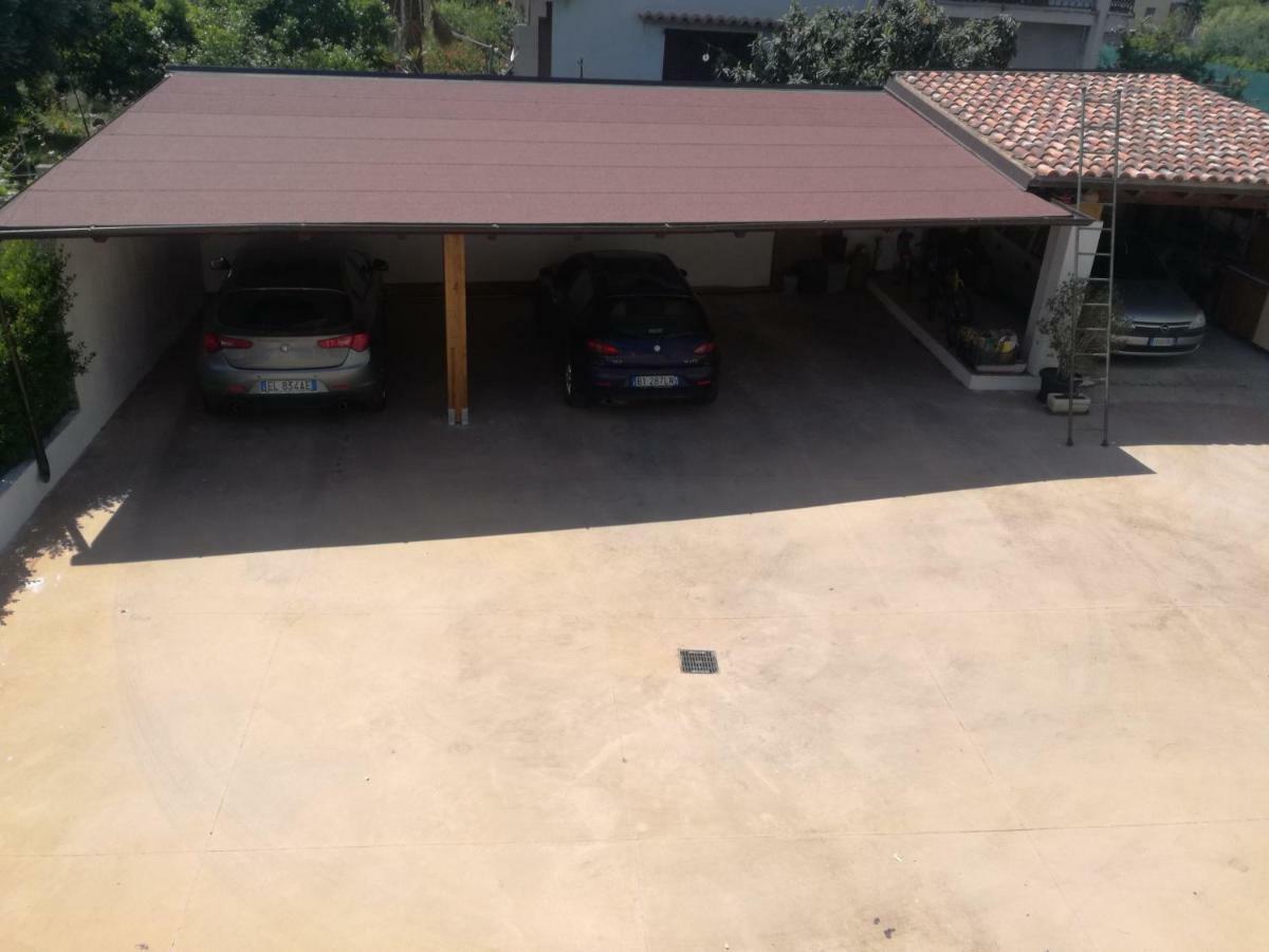 Il Giardino Appartement Lotzorai Buitenkant foto